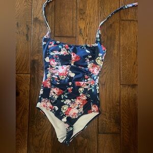 Floral bathing suit size small